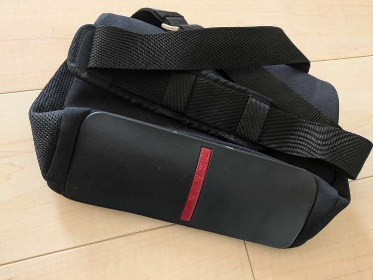 プラダ　（ブランドバッグ）の商品画像 - 査定依頼日：2025年5月22日 - 最高査定価格：20,000円