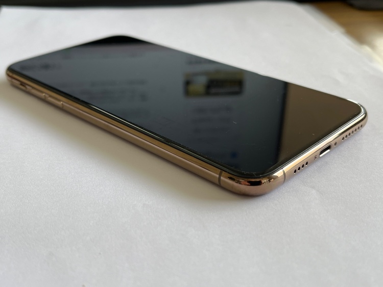 iPhone11 Pro Max 64GB SIMフリー（スマホ）の商品画像 - 査定依頼日：2026年4月25日 - 最高査定価格：26,000円