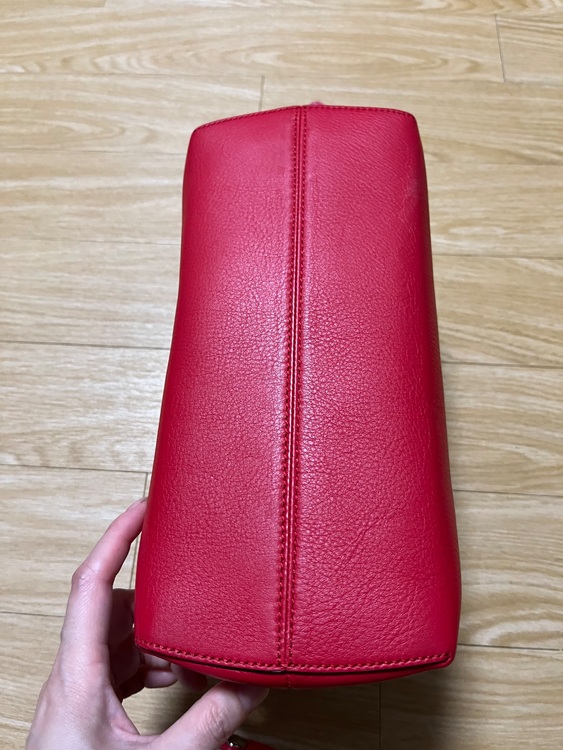 フェンディ  （ブランドバッグ）の商品画像 - 査定依頼日：2025年9月22日 - 最高査定価格：88,000円