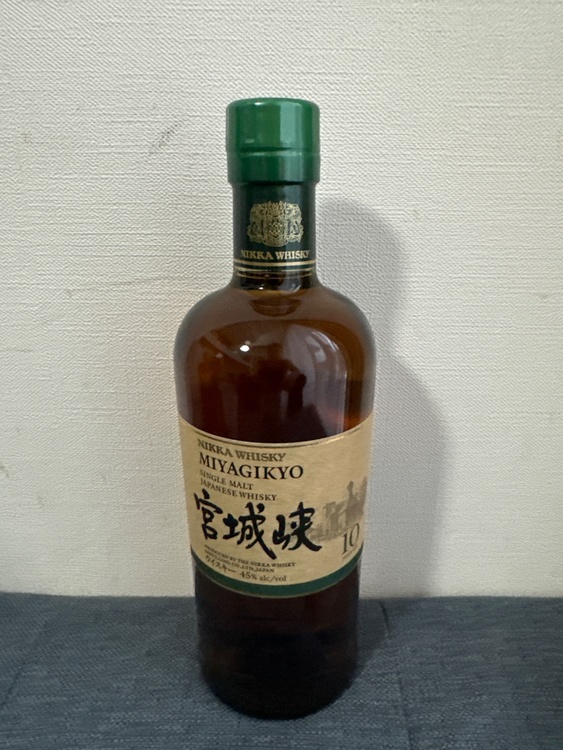宮城峡10年（お酒）の商品画像 - 査定依頼日：2026年9月18日 - 最高査定価格：18,500円