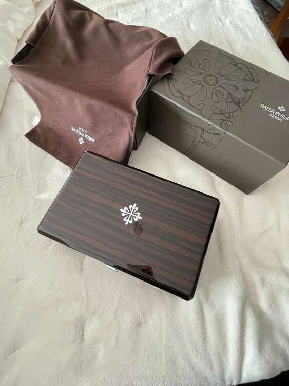 パテックフィリップ カラトラバ 511（高級時計）の商品画像 - 査定依頼日：2025年3月22日 - 最高査定価格：2,150,000円