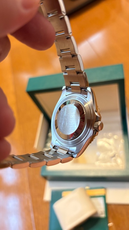 ヨットマスター　37mm（高級時計）の商品画像 - 査定依頼日：2026年4月11日 - 最高査定価格：1,920,000円