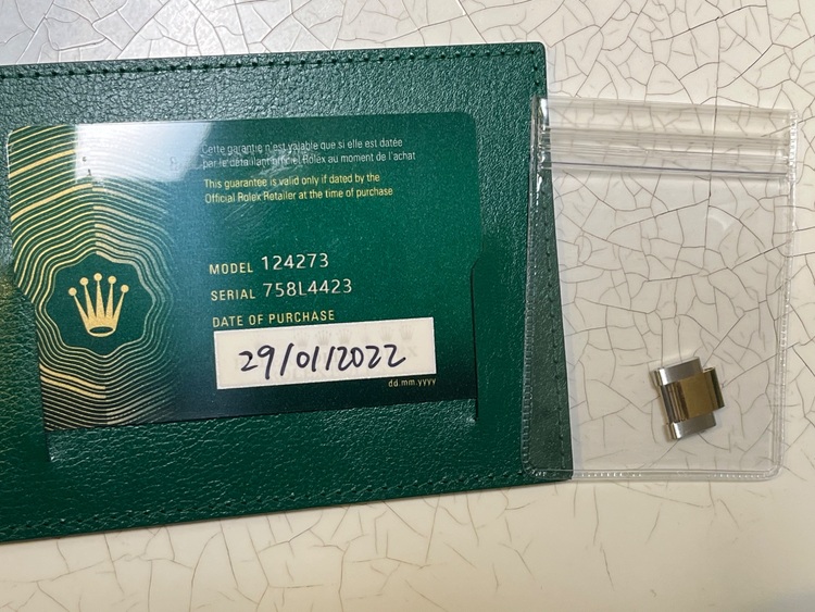 ロレックス エクスプローラー 12427（高級時計）の商品画像 - 査定依頼日：2025年11月15日 - 最高査定価格：1,910,000円