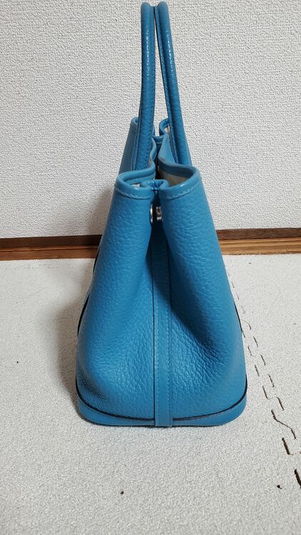 ネゴンダ　ターコイズ（ブランドバッグ）の商品画像 - 査定依頼日：2025年11月20日 - 最高査定価格：280,000円