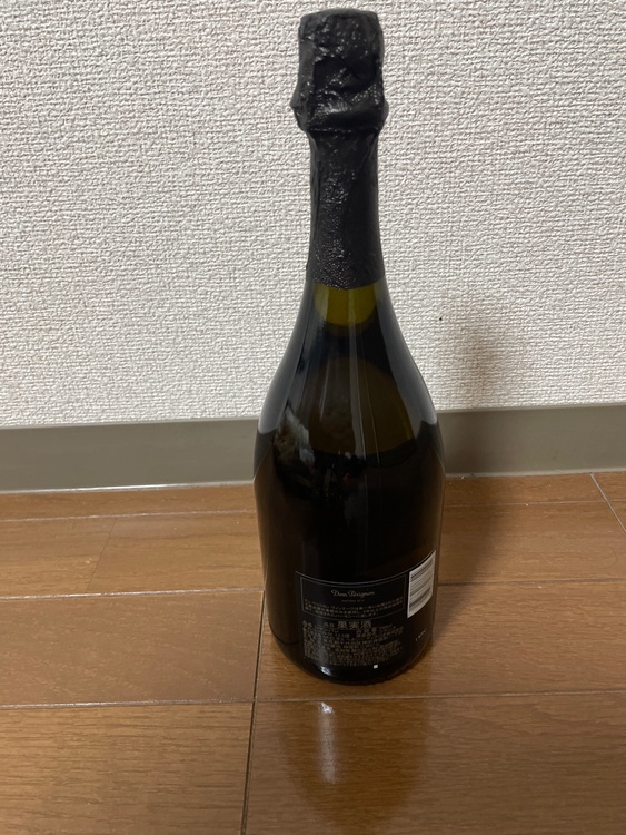 シャンパン ドン・ペリニヨン （お酒）の商品画像 - 査定依頼日：2026年1月29日 - 最高査定価格：20,500円