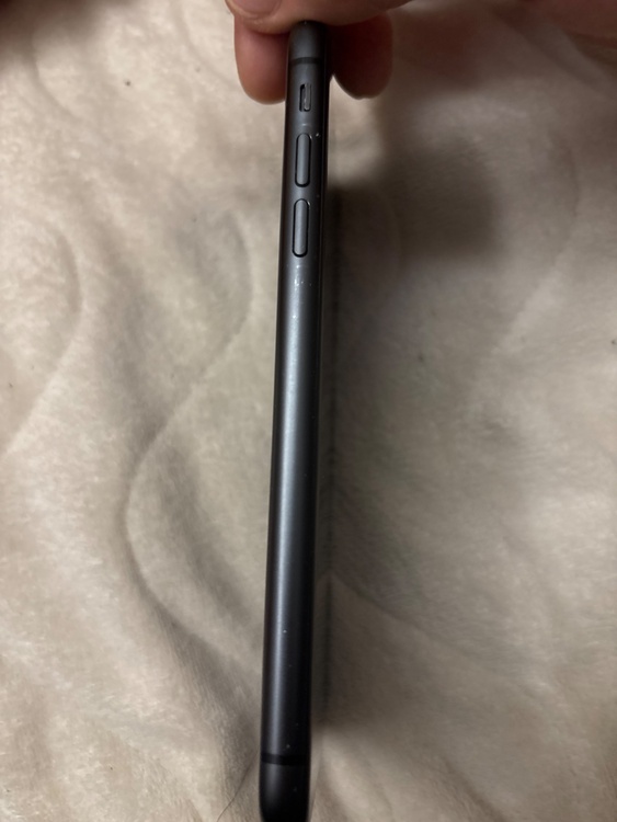 iPhone11 128GB au（スマホ）の商品画像 - 査定依頼日：2026年4月15日 - 最高査定価格：26,000円