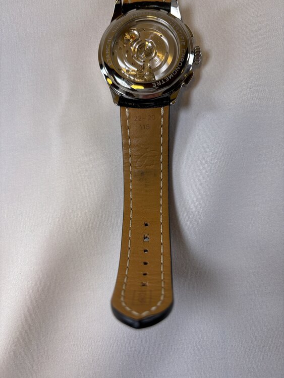 ブライトリング その他 premier B01 Chronograph 42 330548（高級時計）の商品画像 - 査定依頼日：2025年4月2日 - 最高査定価格：540,000円