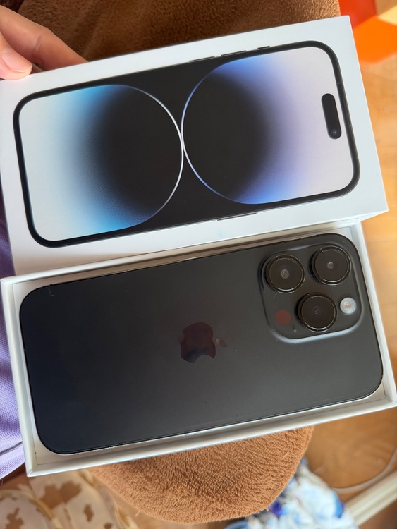 iPhone 14 Pro 128GB au（スマホ）の商品画像 - 査定依頼日：2026年3月3日 - 最高査定価格：52,000円