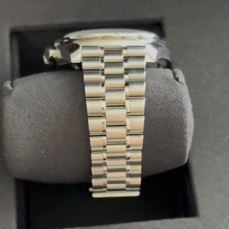 オメガ スピードマスター （高級時計）の商品画像 - 査定依頼日：2025年6月12日 - 最高査定価格：1,010,000円