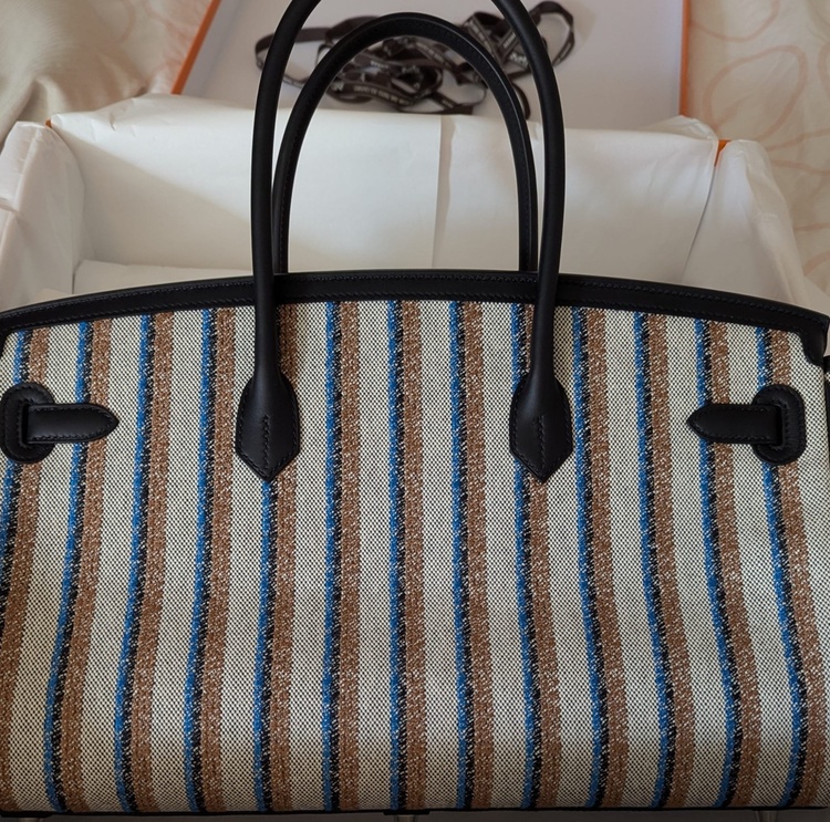 ショルダーバーキン39（ブランドバッグ）の商品画像 - 査定依頼日：2026年2月3日 - 最高査定価格：3,850,000円