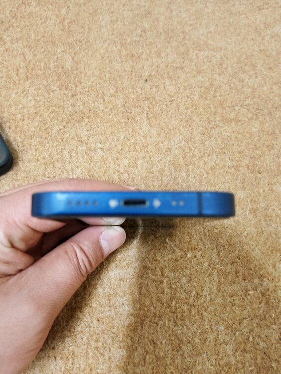 iPhone 12 mini 64GB au（スマホ）の商品画像 - 査定依頼日：2026年1月9日 - 最高査定価格：15,000円