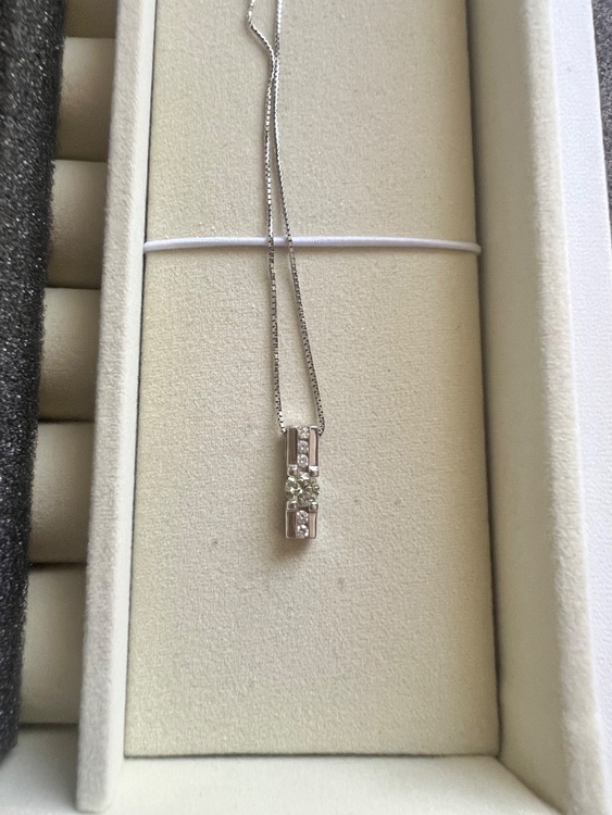 ダイヤモンド（金・貴金属）の商品画像 - 査定依頼日：2025年9月16日 - 最高査定価格：250,000円