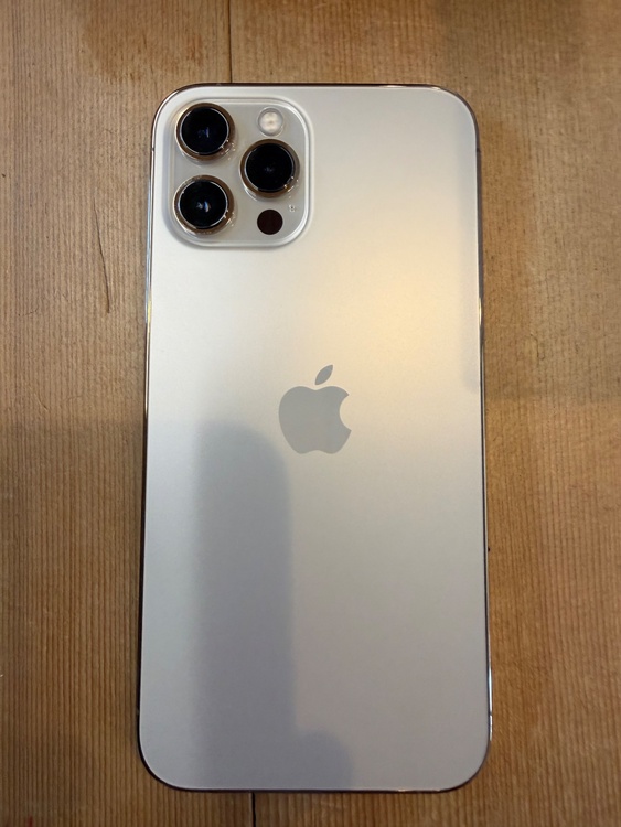 iPhone iPhone 12 Pro Max 512GB SIMフリー（スマホ）の商品画像 - 査定依頼日：2026年5月26日 - 最高査定価格：48,000円