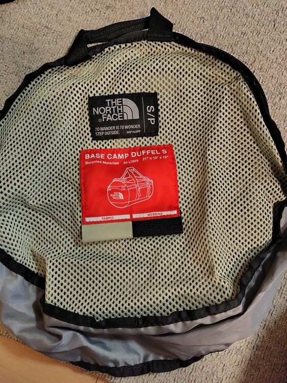ノースフェイス ダッフルバックS（その他のスポーツ用品）の商品画像 - 査定依頼日：2026年1月5日 - 最高査定価格：3,000円