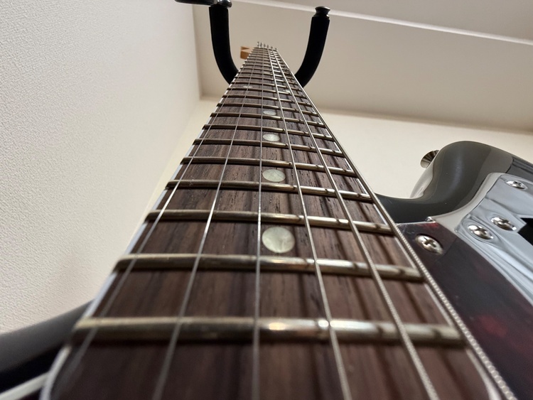 Kurt Cobain Jaguar® Left-Hand（ピアノ・楽器・PA機材）の商品画像 - 査定依頼日：2026年4月4日 - 最高査定価格：145,000円