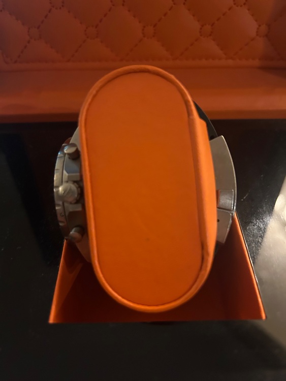 ブライトリング その他 Ref.No.E27365（高級時計）の商品画像 - 査定依頼日：2025年6月30日 - 最高査定価格：550,000円