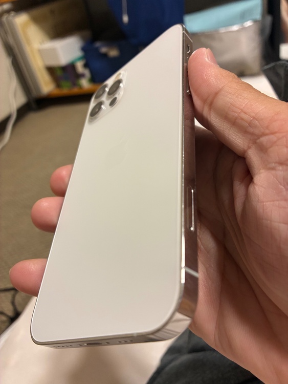 iPhone iPhone 12 Pro 128GB Softbank（スマホ）の商品画像 - 査定依頼日：2026年6月30日 - 最高査定価格：26,500円