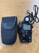 セコニック　L-508zoommaster（カメラ）の商品画像 - 査定依頼日：2026年3月4日 - 最高査定価格：23,100円