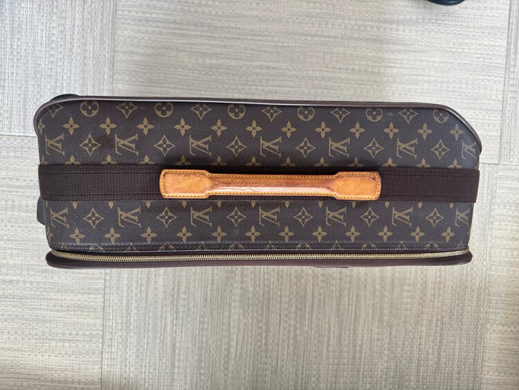 ペガス（ブランドバッグ）の商品画像 - 査定依頼日：2025年5月30日 - 最高査定価格：80,000円