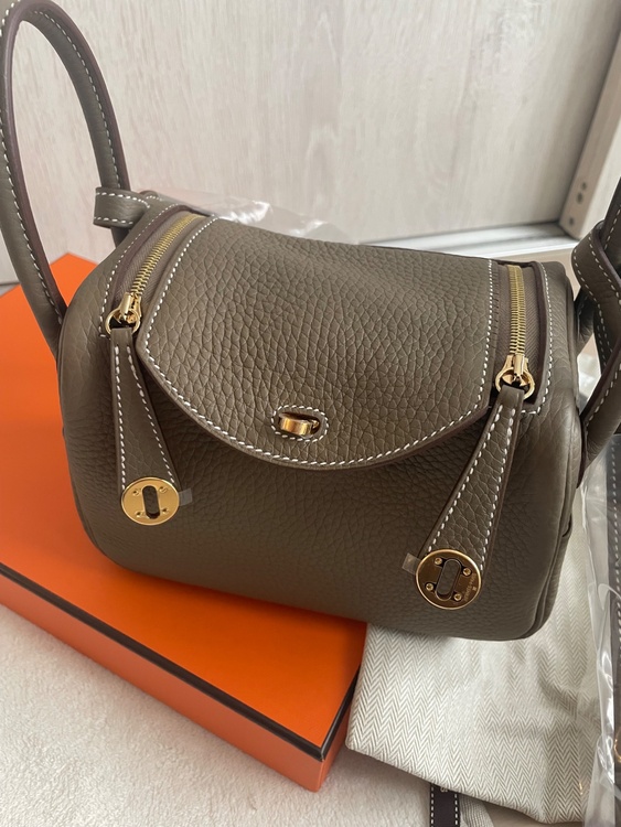 ミニリンディ18（ブランドバッグ）の商品画像 - 査定依頼日：2026年1月20日 - 最高査定価格：1,600,000円