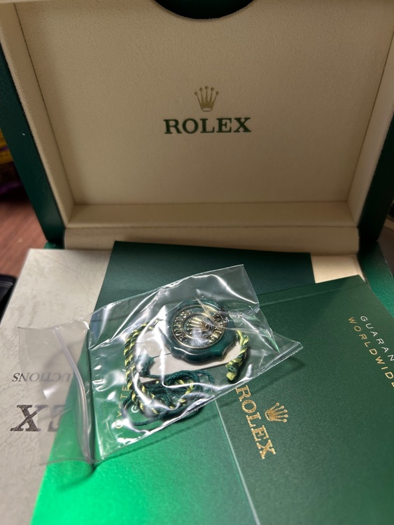 ロレックス GMTマスター GMTマスター2 116710ＢＬＮＲ（高級時計）の商品画像 - 査定依頼日：2026年2月28日 - 最高査定価格：2,350,000円