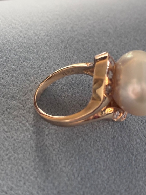 南洋真珠（ゴールデン）ダイヤK18リング（宝石）の商品画像 - 査定依頼日：2025年12月1日 - 最高査定価格：110,000円