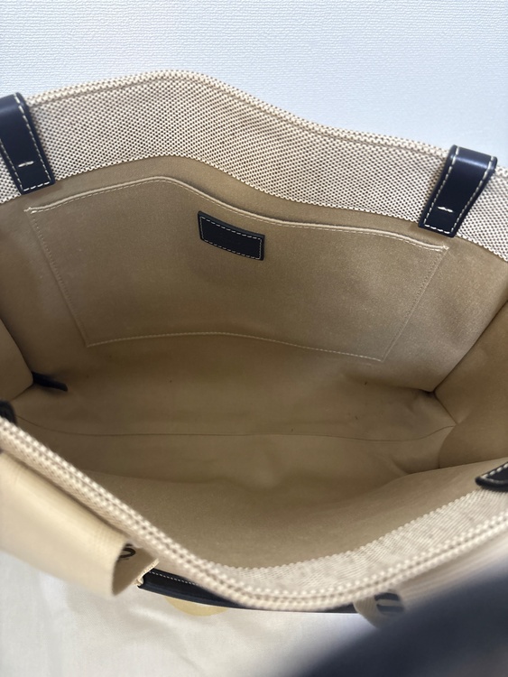 その他 クロエ （ブランドバッグ）の商品画像 - 査定依頼日：2026年4月5日 - 最高査定価格：60,000円