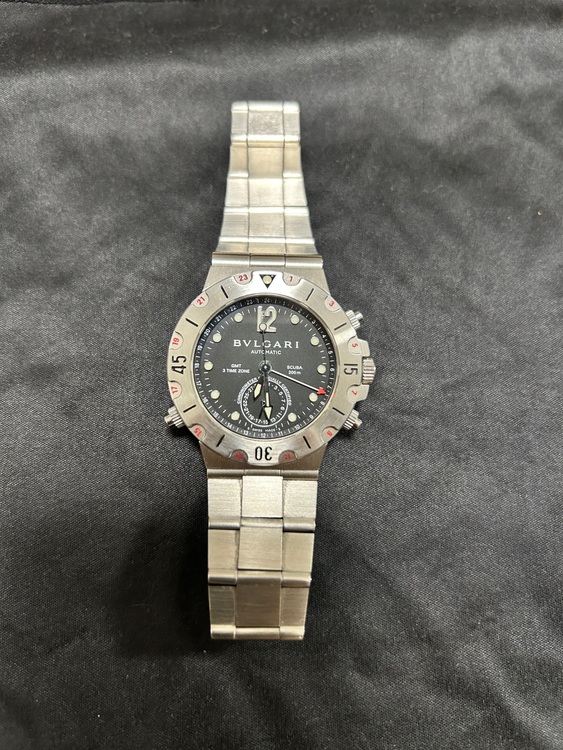 SD38SGMTプロフェッショナルスクーバGMT（高級時計）の商品画像 - 査定依頼日：2025年7月16日 - 最高査定価格：165,000円