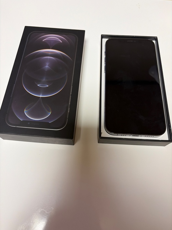 iPhone iPhone 12 Pro 256GB au（スマホ）の商品画像 - 査定依頼日：2026年6月16日 - 最高査定価格：29,000円