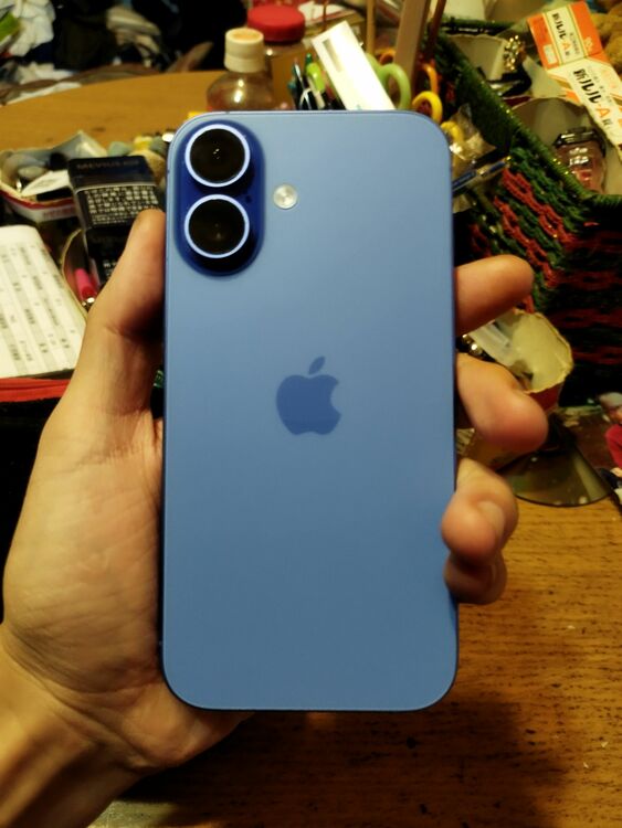 iPhone16（スマホ）の商品画像 - 査定依頼日：2025年7月1日 - 最高査定価格：73,000円