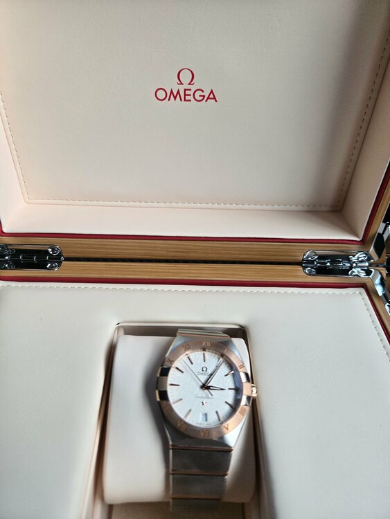 オメガ　コンステレーション131.20.36.60.02.001 （高級時計）の商品画像 - 査定依頼日：2026年1月14日 - 最高査定価格：900,000円