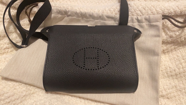 ヴィドポッシュ カラー：黒 商品番号：H087987CK89 （ブランドバッグ）の商品画像 - 査定依頼日：2026年2月6日 - 最高査定価格：450,000円