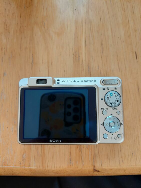 DSC-W170 SuperSteadyShot（カメラ）の商品画像 - 査定依頼日：2025年10月1日 - 最高査定価格：3,000円