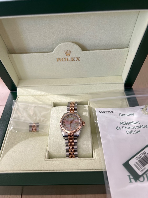 ロレックス デイトジャスト 17917（高級時計）の商品画像 - 査定依頼日：2025年12月15日 - 最高査定価格：1,500,000円