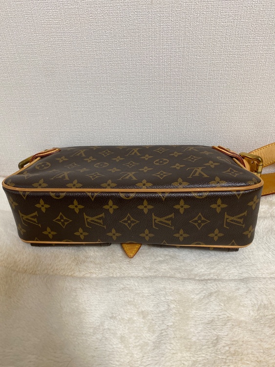 ルイヴィトン モノグラム （ブランドバッグ）の商品画像 - 査定依頼日：2025年12月10日 - 最高査定価格：110,000円