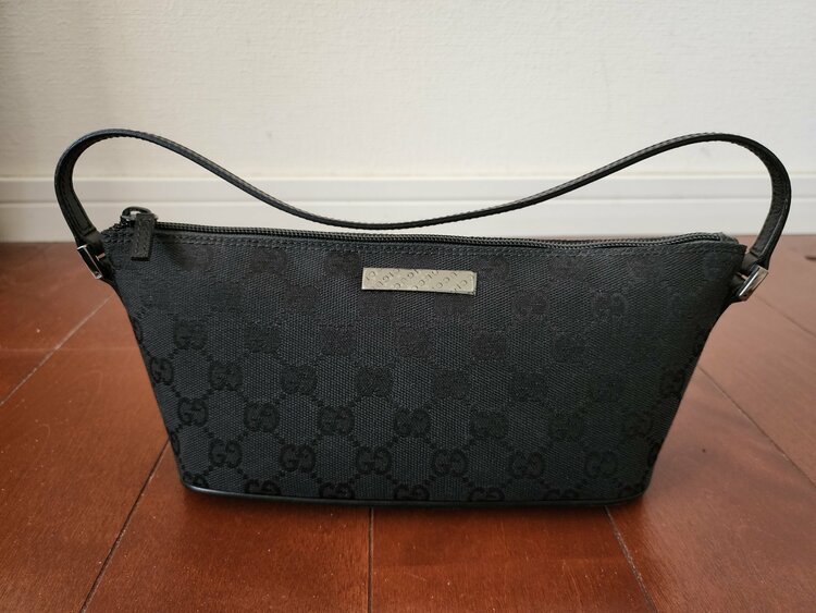 グッチ  （ブランドバッグ）の商品画像 - 査定依頼日：2026年1月14日 - 最高査定価格：40,000円