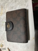 財布（ブランド財布・小物）の商品画像 - 査定依頼日：2026年2月22日 - 最高査定価格：2,000円