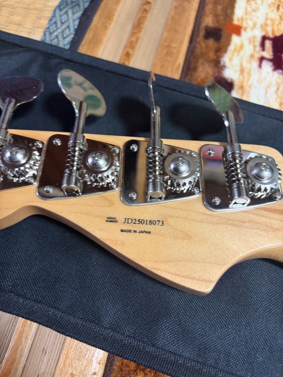 Fender Japan Jazz Bass JD25018073（ピアノ・楽器・PA機材）の商品画像 - 査定依頼日：2026年8月23日 - 最高査定価格：65,000円