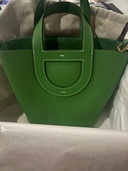 インザループ18（ブランドバッグ）の商品画像 - 査定依頼日：2025年12月27日 - 最高査定価格：430,000円