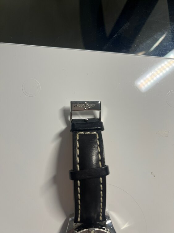 ブライトリング スーパーオーシャン A1736（高級時計）の商品画像 - 査定依頼日：2025年5月10日 - 最高査定価格：200,000円