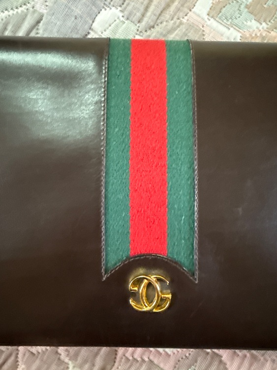 GUCCIシェリーラインショルダーバッグ（ブランドバッグ）の商品画像 - 査定依頼日：2025年6月7日 - 最高査定価格：20,000円