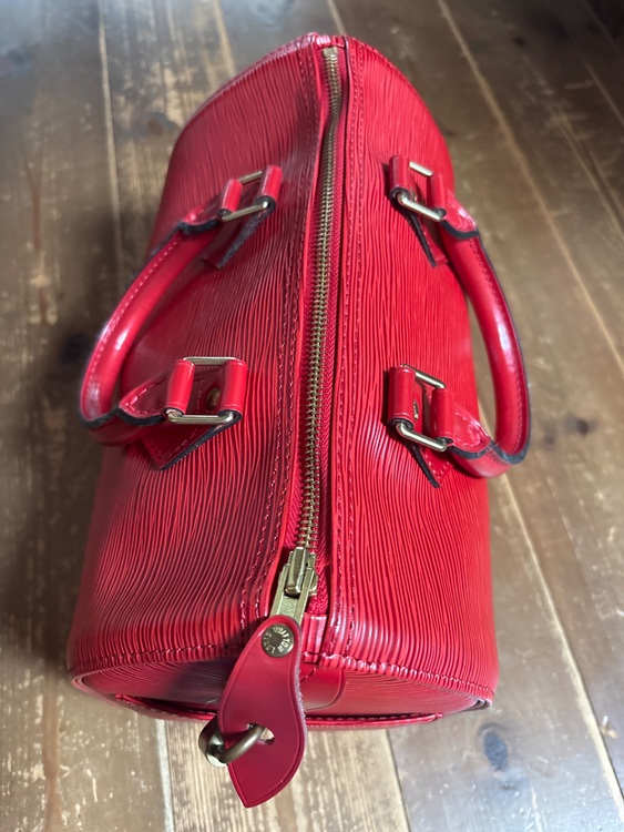 スピーディ30 レッド（ブランドバッグ）の商品画像 - 査定依頼日：2025年10月11日 - 最高査定価格：60,000円