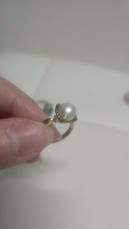 KB（金・貴金属）の商品画像 - 査定依頼日：2025年12月28日 - 最高査定価格：35,000円