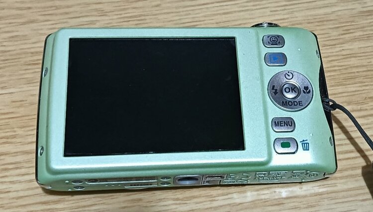 OPTIO P80（カメラ）の商品画像 - 査定依頼日：2026年9月27日 - 最高査定価格：3,500円