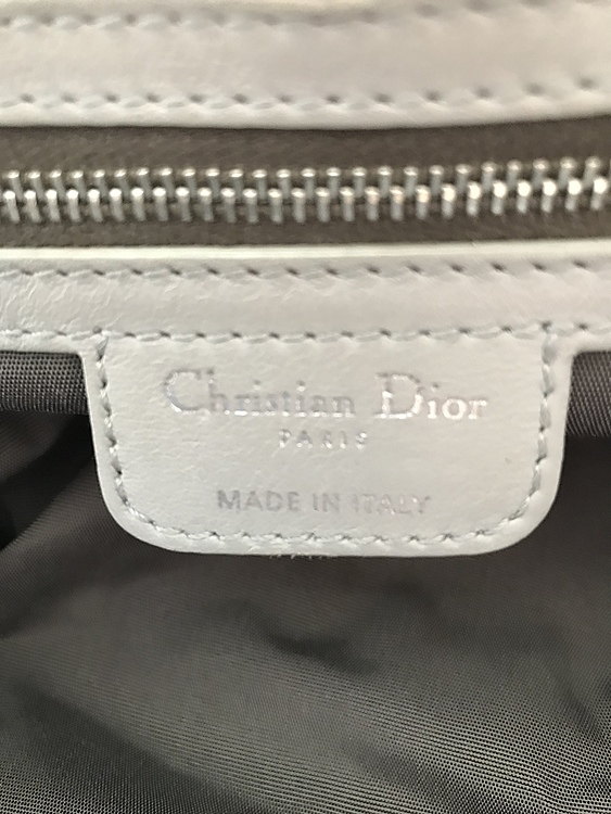 クリスチャンディオール カレーニナ（ブランドバッグ）の商品画像 - 査定依頼日：2019年10月12日 - 最高査定価格：17,000円