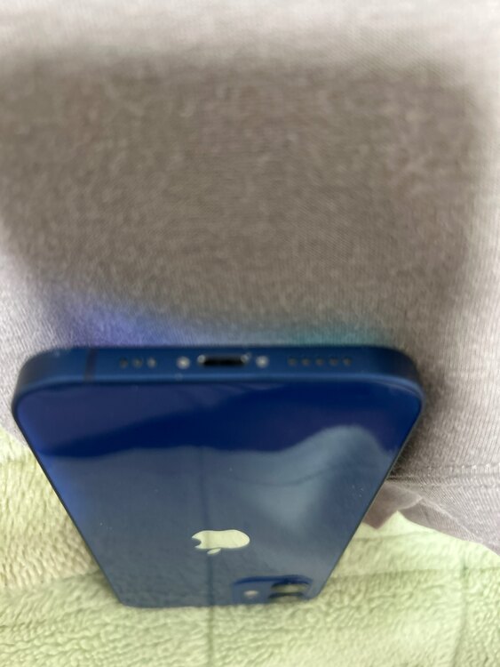 iPhone12（スマホ）の商品画像 - 査定依頼日：2024年2月28日 - 最高査定価格：27,000円