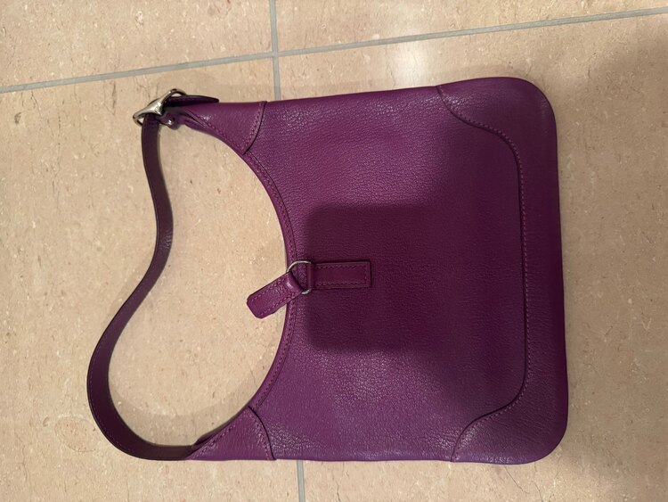 エルメス　トリム　24（ブランドバッグ）の商品画像 - 査定依頼日：2025年4月9日 - 最高査定価格：300,000円