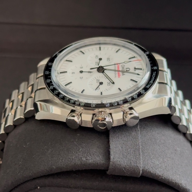 オメガ スピードマスター （高級時計）の商品画像 - 査定依頼日：2025年6月12日 - 最高査定価格：1,010,000円