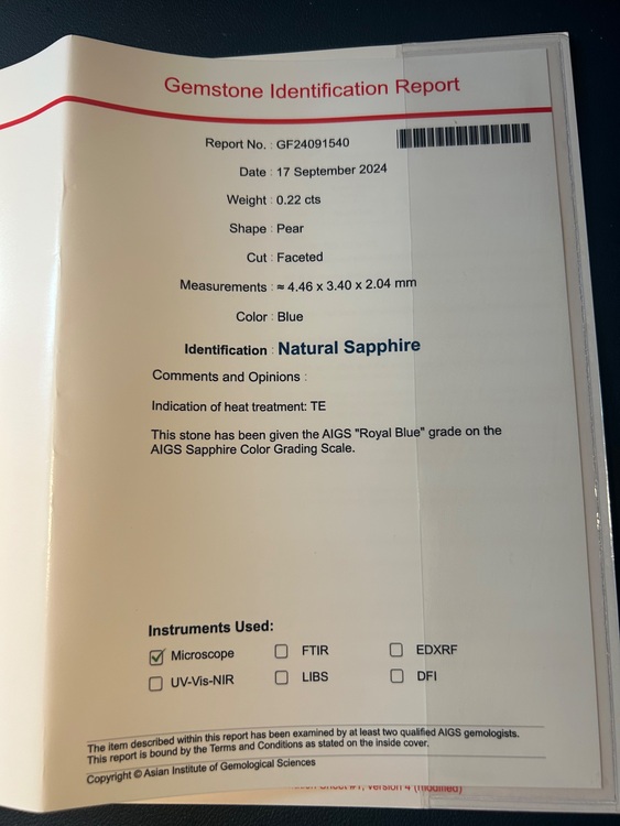 ロイヤルブルーサファイヤペンダント（宝石）の商品画像 - 査定依頼日：2025年7月21日 - 最高査定価格：50,000円