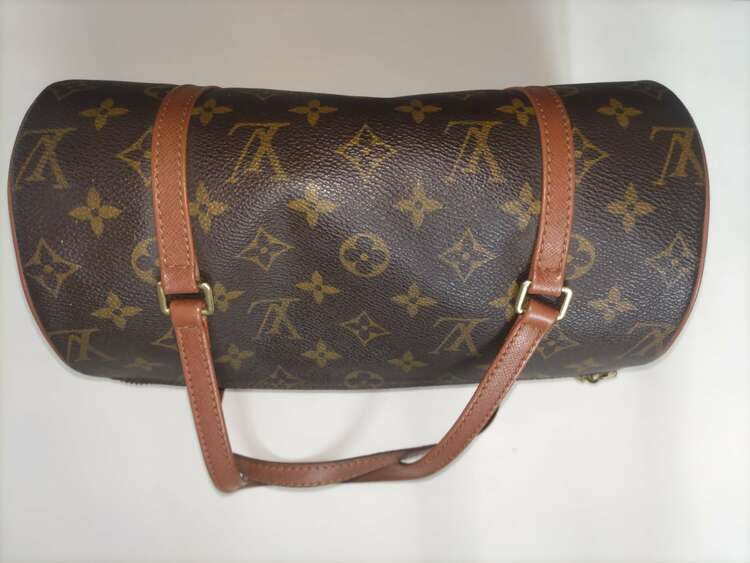 パピヨン（ブランドバッグ）の商品画像 - 査定依頼日：2025年4月5日 - 最高査定価格：70,000円